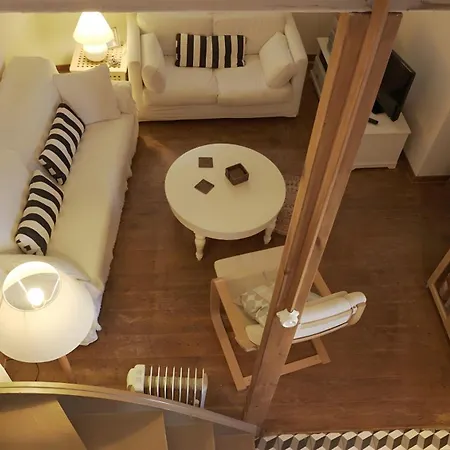 Alba Traditional Holiday home *